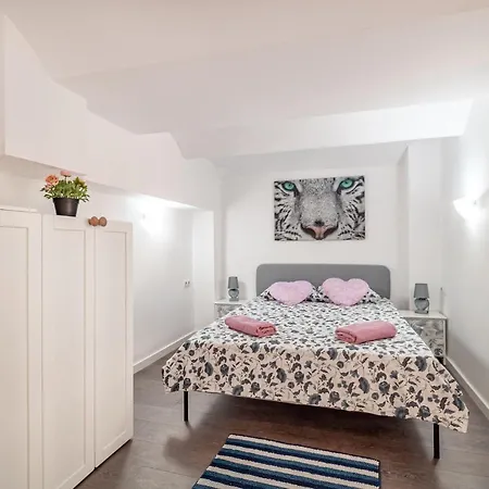 Magic House דירה בדלונה