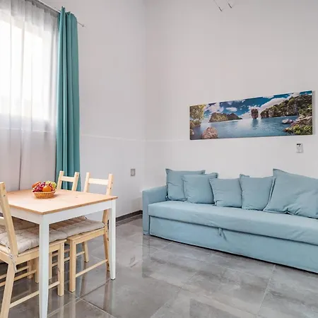 Magic House Apartment Badalona