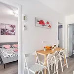 Magic House Daire Badalona